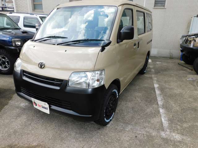 Toyota Light Ace Van 4