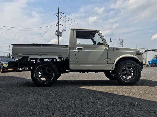 Suzuki Jimny1000 11