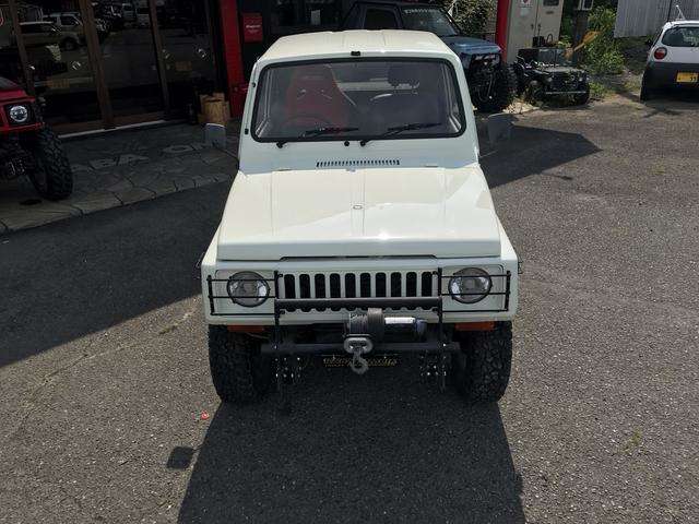 Suzuki Jimny1000 4