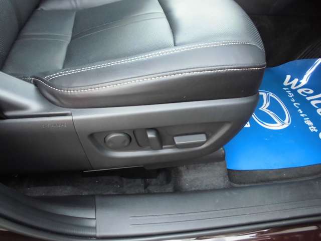 Mazda CX-80 11