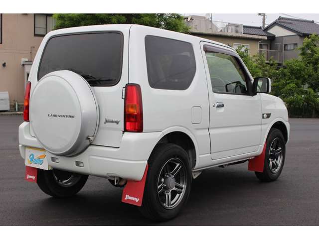 Suzuki Jimny 8