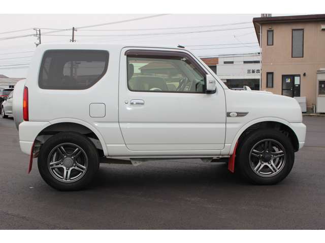 Suzuki Jimny 9