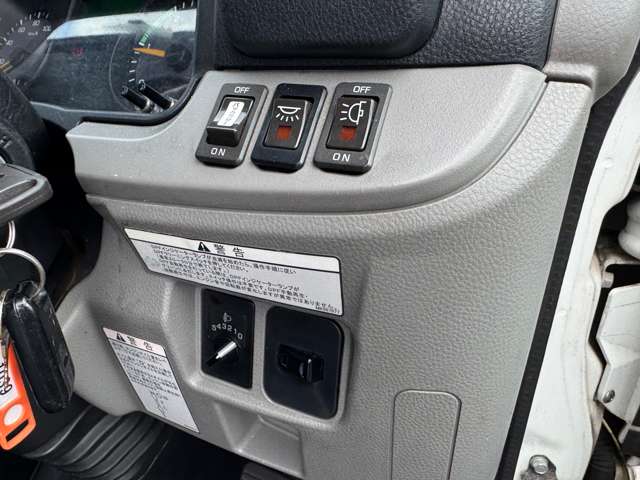 Mitsubishi Fuso Canter 11
