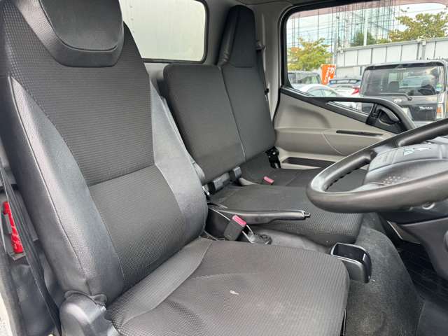 Mitsubishi Fuso Canter 12