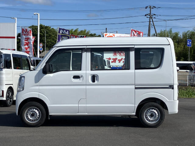 Nissan NV100 Clipper 5