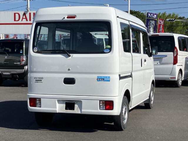 Nissan NV100 Clipper 8