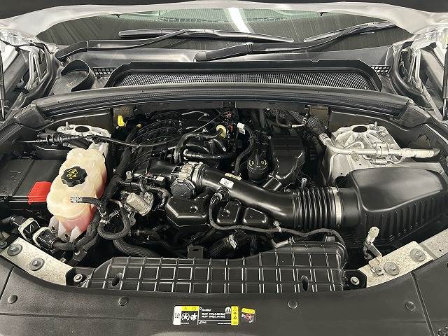 Jeep Grand Cherokee L 12