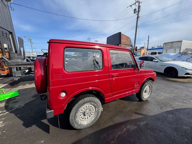 Suzuki Jimny 4