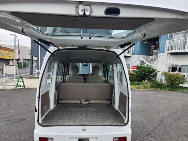 Suzuki Every 12