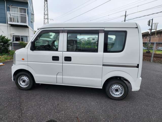 Suzuki Every 8