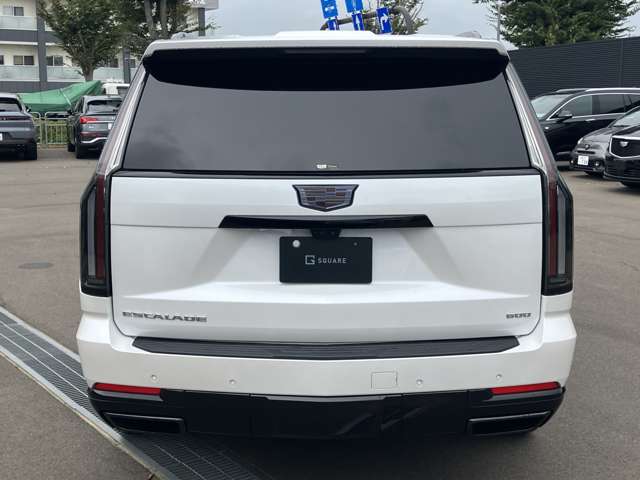 Cadillac エスカレード 6