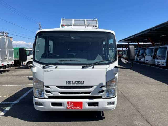 Isuzu Elf 5