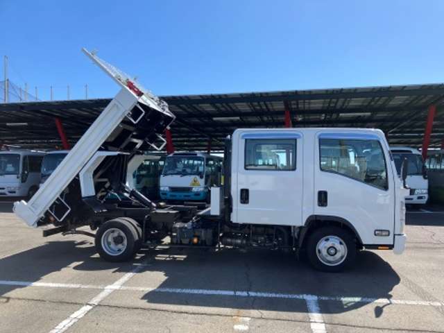 Isuzu Elf 10