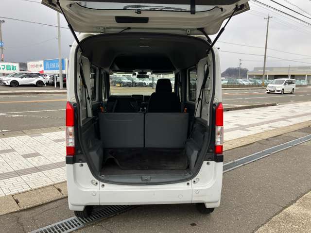Honda N-VAN 10