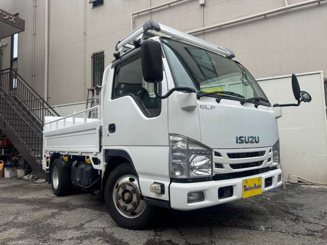 Isuzu Elf 3