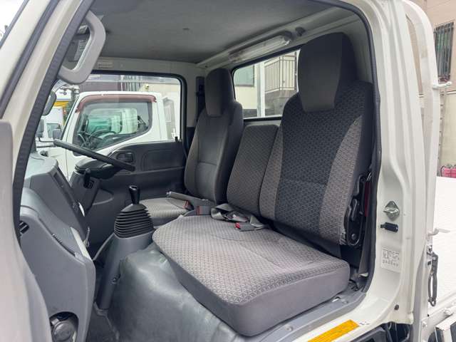 Isuzu Elf 10