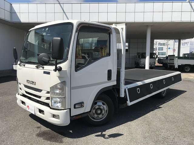 Isuzu Elf 9