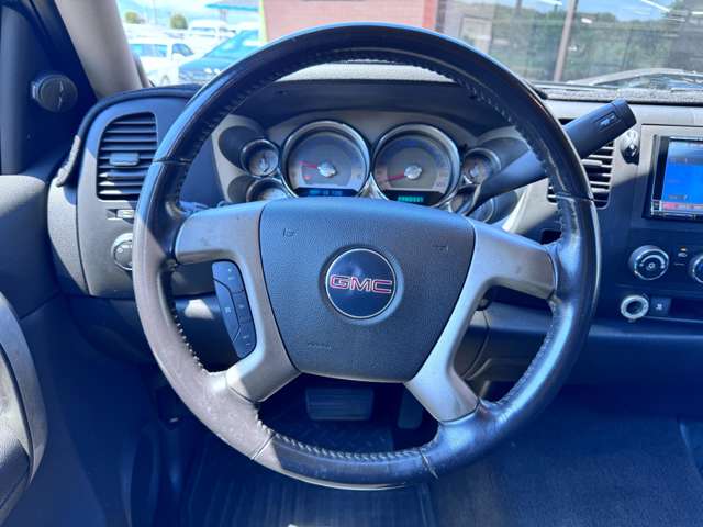 GMC Sierra 11