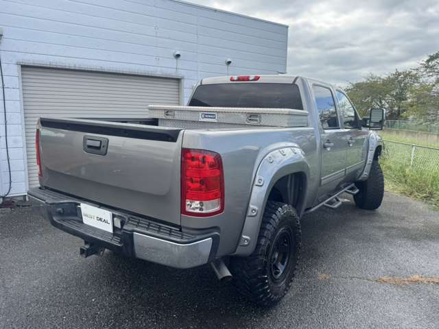 GMC Sierra 10