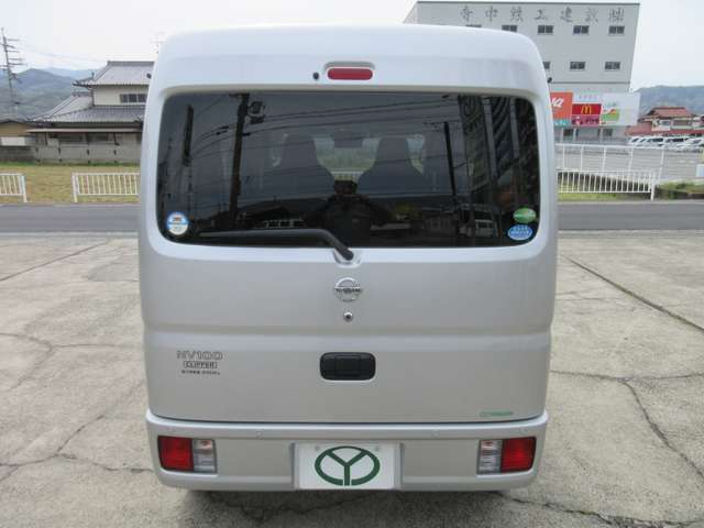 Nissan NV100 Clipper 4