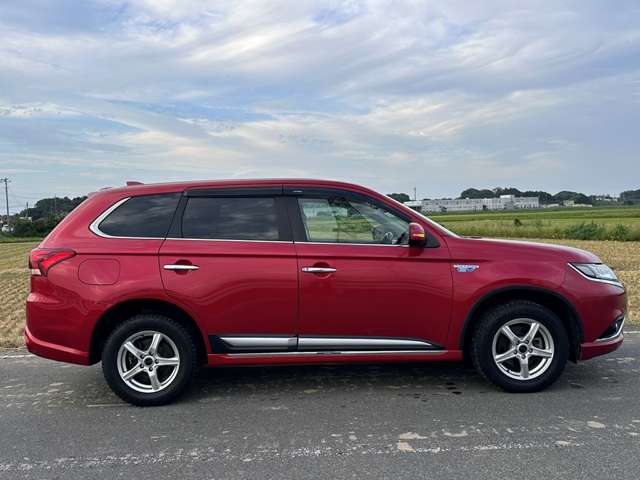 Mitsubishi Outlander PHEV 6