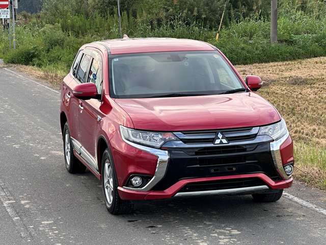 Mitsubishi Outlander PHEV 10