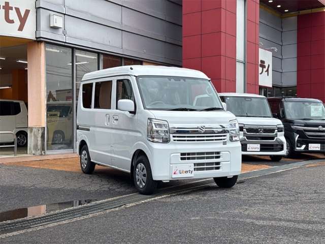 Suzuki Every 12