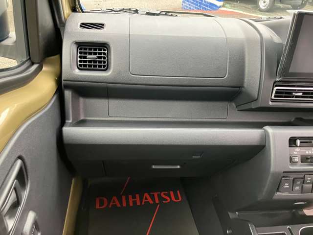 Daihatsu Hijet Truck 12