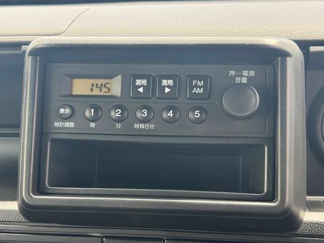 Honda N-VAN 8