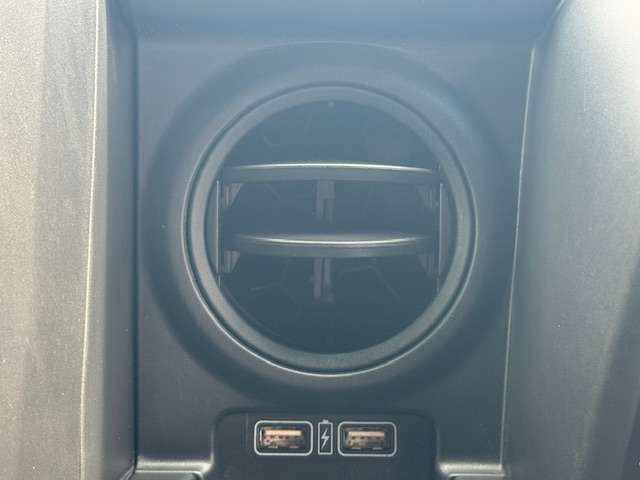 Honda N-VAN 9