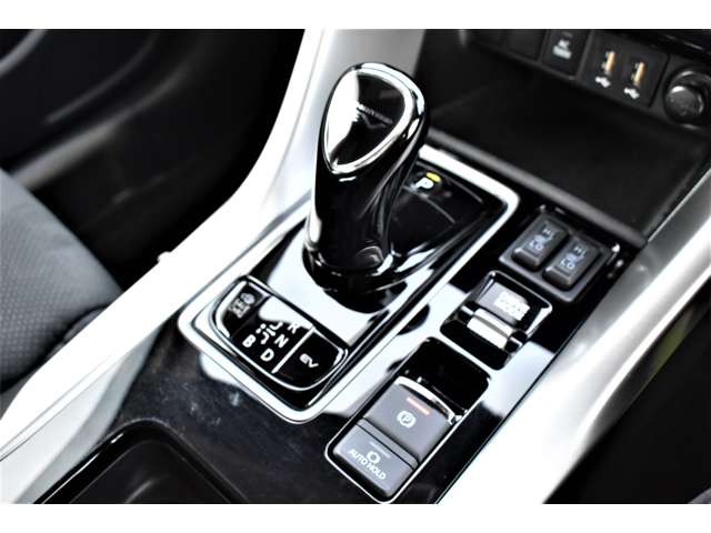 Mitsubishi Eclipse Cross 11