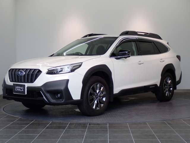 Subaru Legacy Outback 10