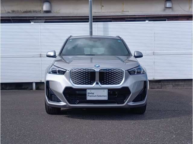 BMW iX1 2