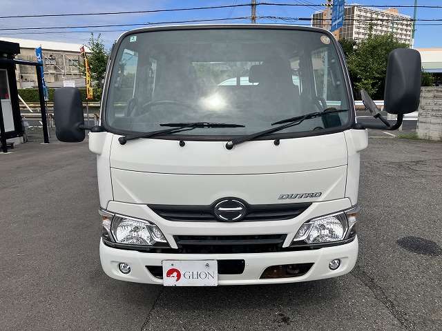 Hino Dutro 2