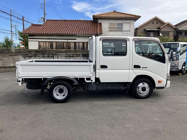 Hino Dutro 5