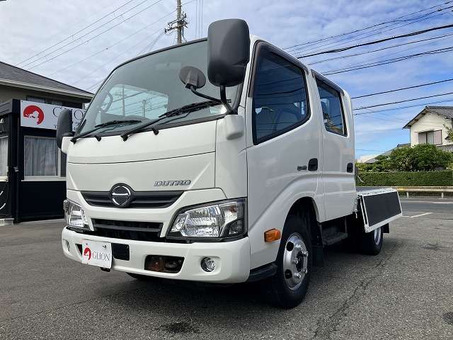 Hino Dutro 9