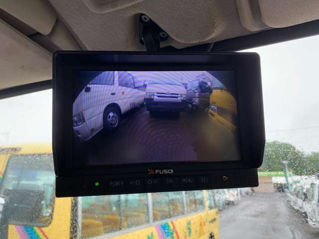 Mitsubishi Fuso Canter 9
