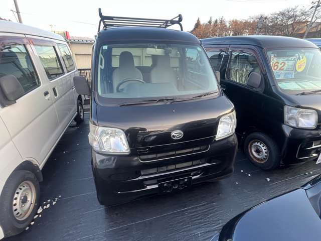 Daihatsu Hijet Cargo 8