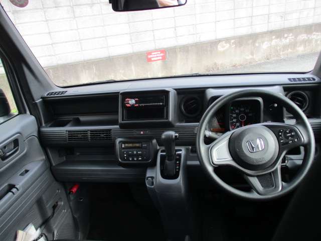 Honda N-VAN 11