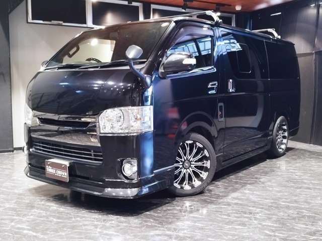 Toyota Regius Ace 2