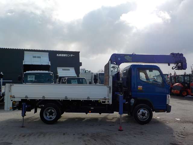 Mitsubishi Fuso Canter 4