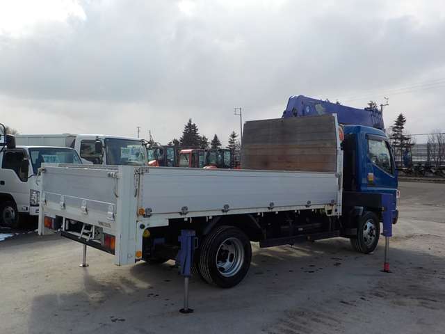 Mitsubishi Fuso Canter 5