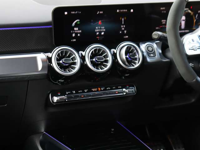 Mercedes-Benz GLB 5