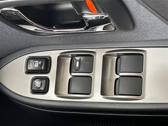 Mitsubishi Pajero 12