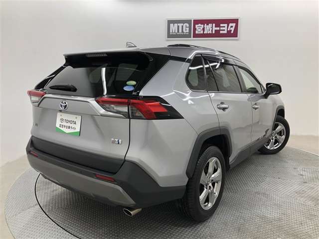 Toyota RAV4 5