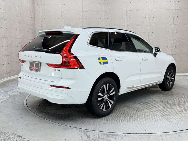 Volvo XC60 4