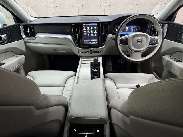 Volvo XC60 5