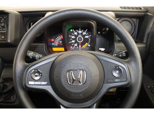 Honda N-VAN 10