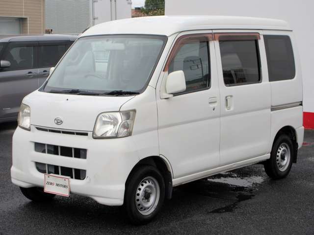 Daihatsu Hijet Cargo 10