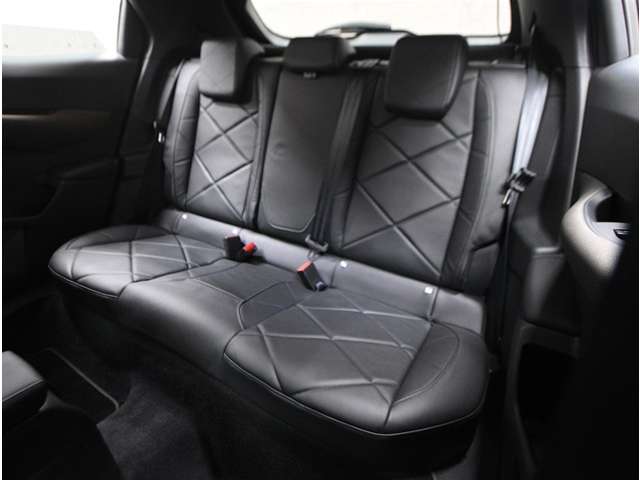 DS Automobiles DS 3 Crossback 8